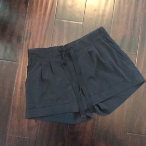 Lululemon Spring Break Short 6